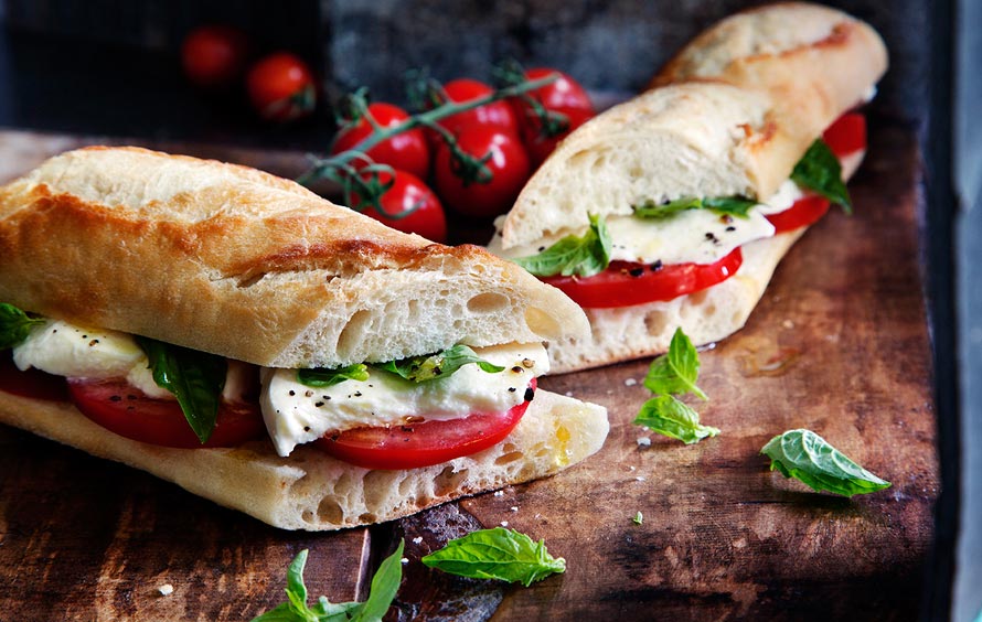 Sliced Frittata Baguette - aren't you hungry?