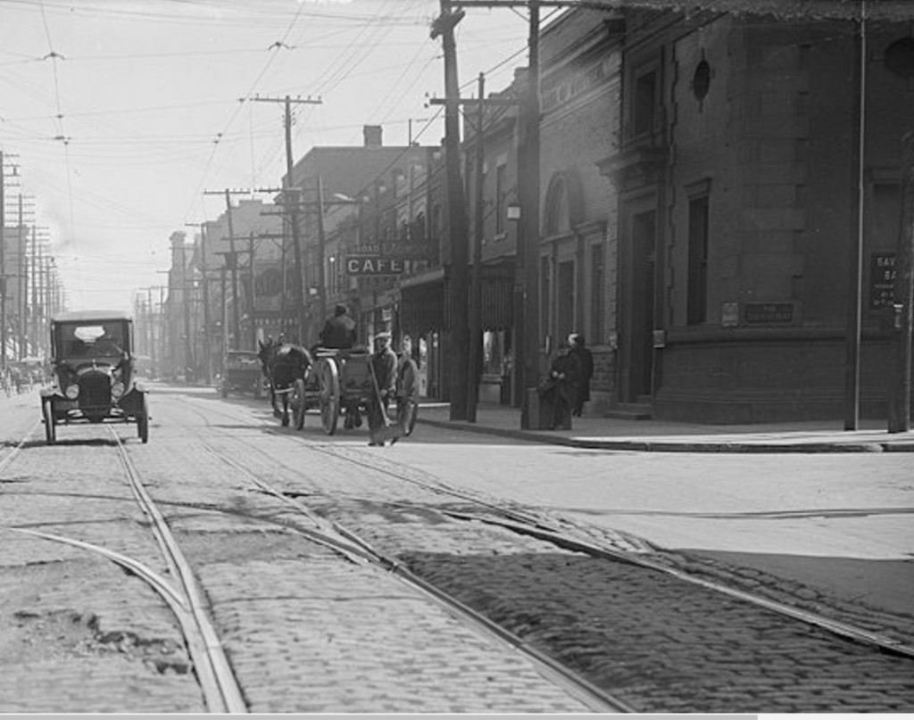 View of Queen Street East, view east across Broadview Avenue showing the BMO Building at 711 Queen E April 13, 1918 Photo source - Leslieville Historical Society